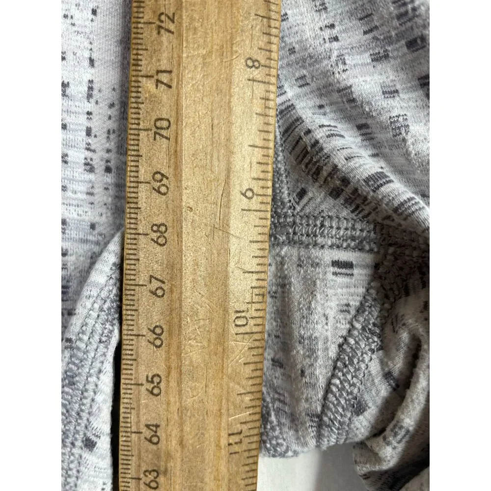 Lululemon Wunder‎ Under Cropped Leggings size 6 Gray/White